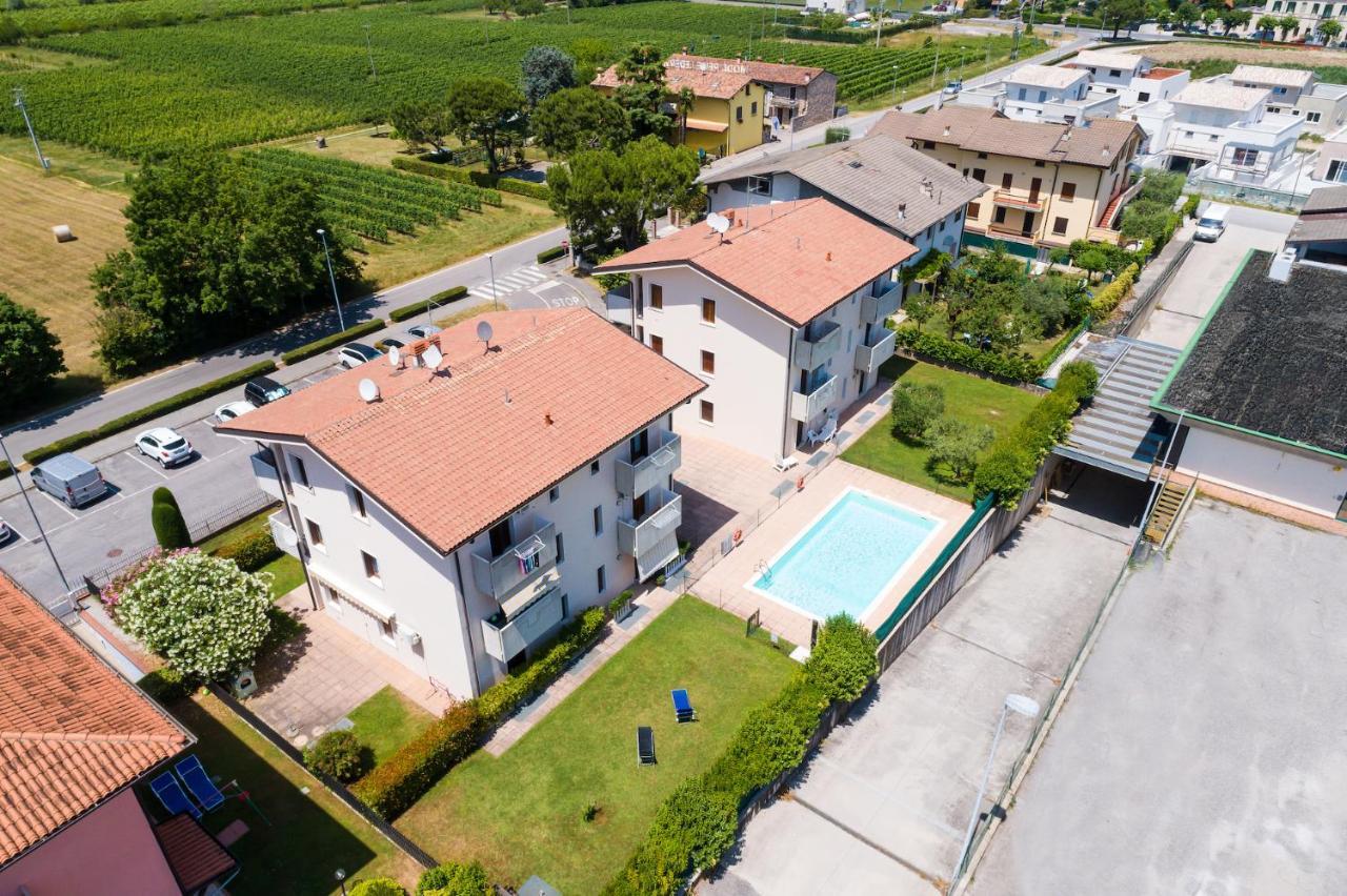Wolf House - Sirmione Holiday Exterior photo